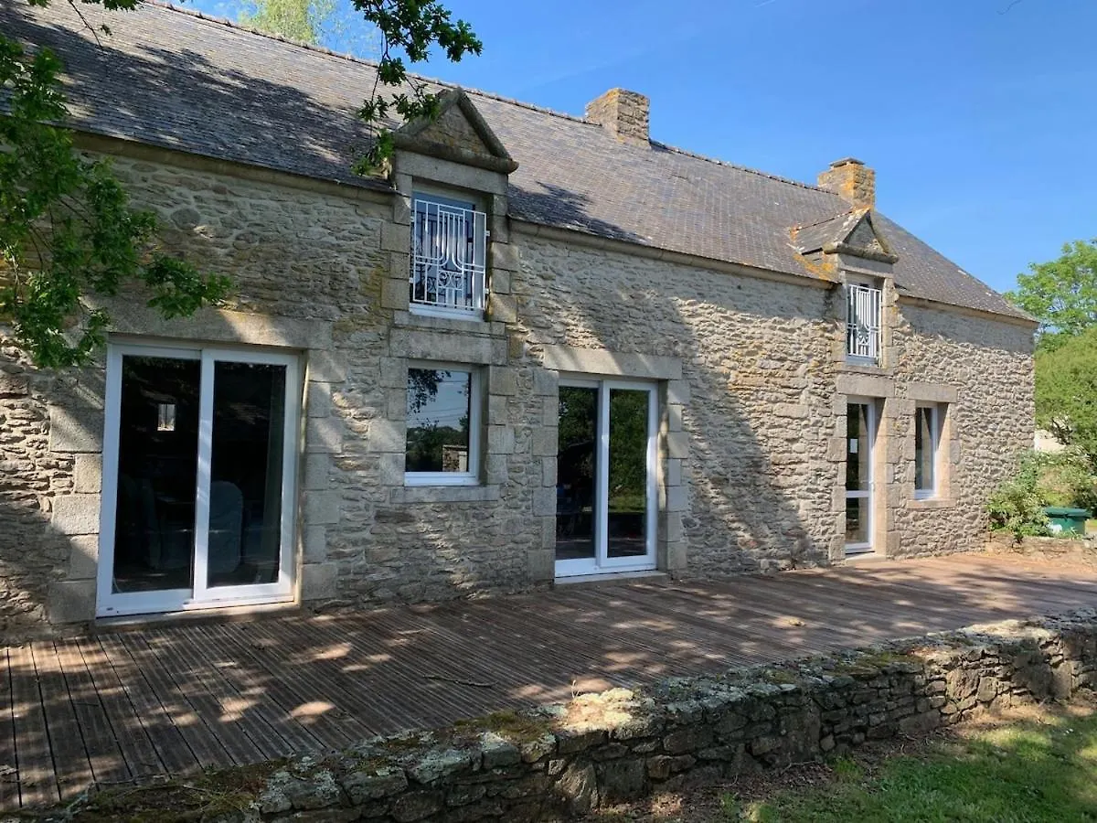 Ferel Longere Near Beaches, 12 People, Heated Pool