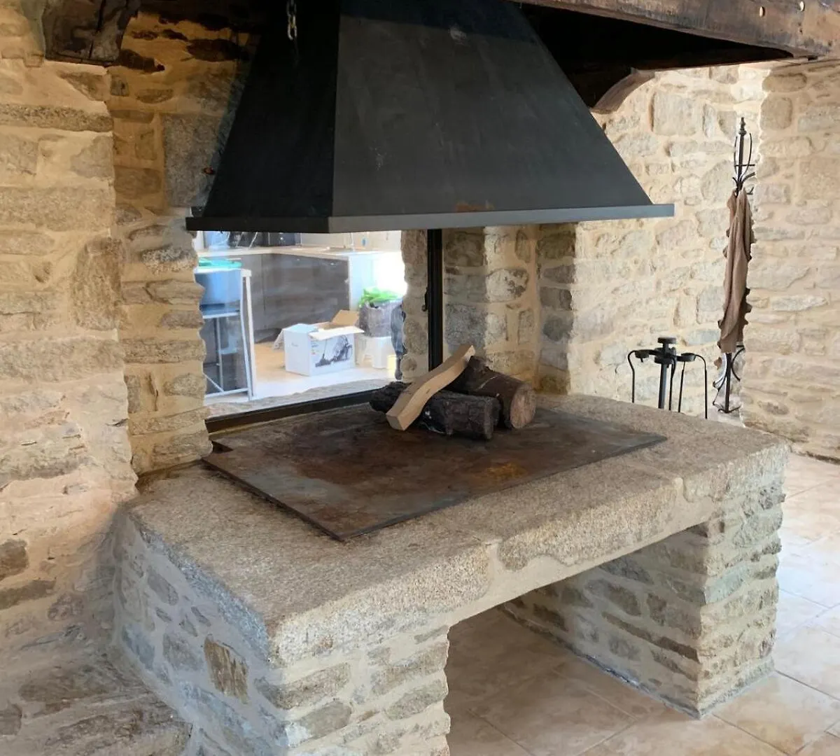 Ferel Longere Near Beaches, 12 People, Heated Pool Apartamento